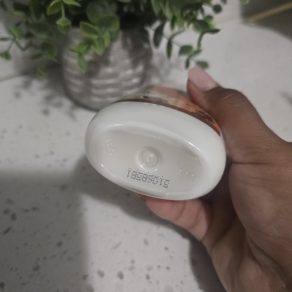 Bath & Body Works Fall in Bloom Body Lotion - Orange - Picture 4 of 4